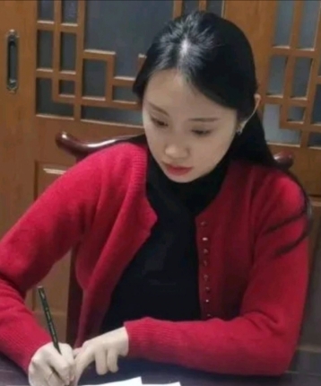 甜甜圈圈的头像