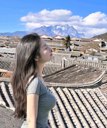 奶茶一口的头像