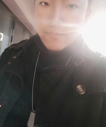 不吃姜的小邓子的头像