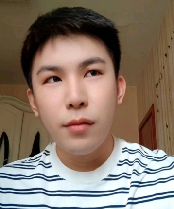 陌上人如郁的头像