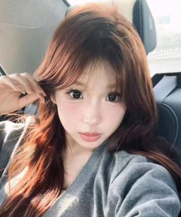 不爱吃饭的小丫头的头像