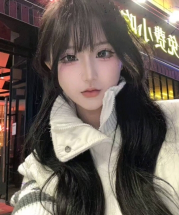 小颐崽崽的头像