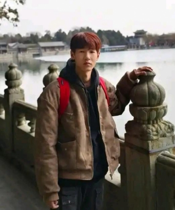 手撕烤鸭的头像