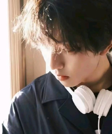 晕倒的柚子的头像