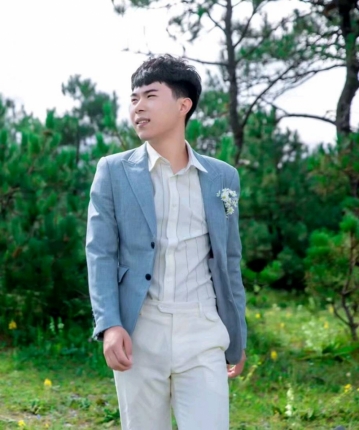 脸美13遭罪的头像