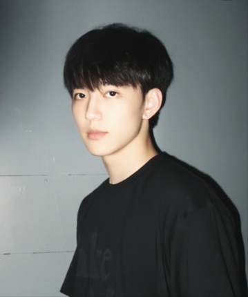 19岁男大的头像