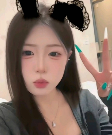 萝莉梨吖的头像