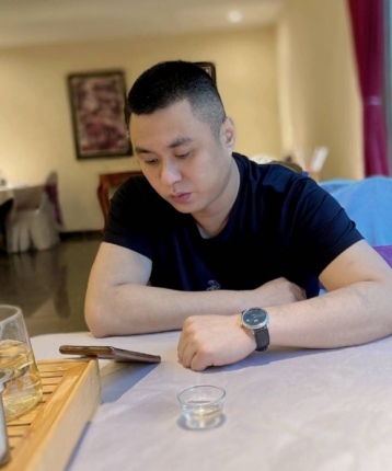 考虑到哟的头像