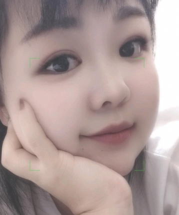 桃子会发光的头像