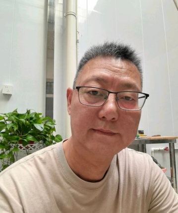 轻歌入云霄的头像