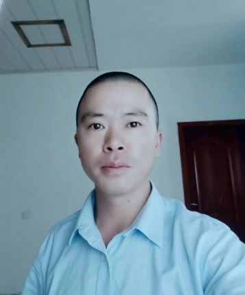 黄沙满天飞的头像