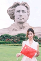 安琪琪的照片
