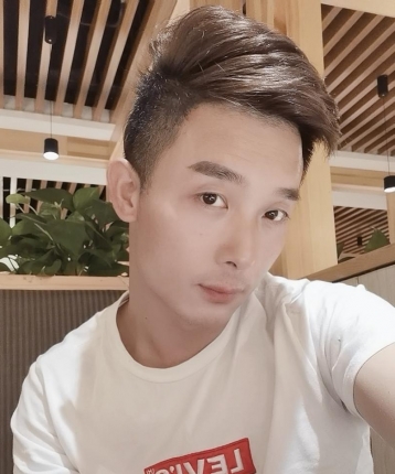 情话比人美的头像