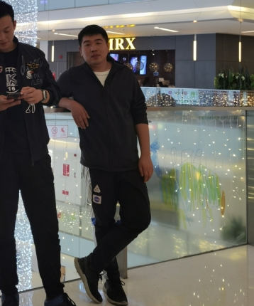 陈sir1800的头像