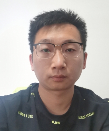 dongdongy208的头像