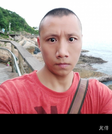 昶墨的头像