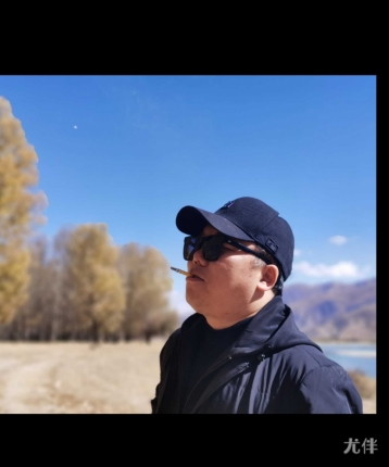 无糖可乐的头像