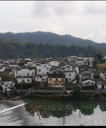 旅与拍的头像