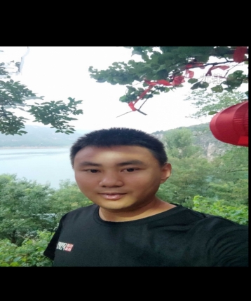 陪你一声的头像