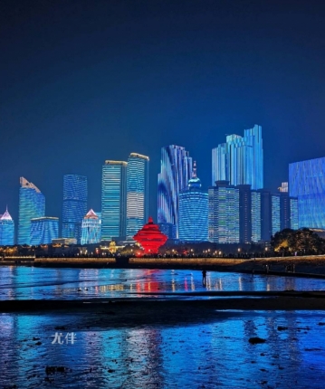 让时光匆匆流出的头像