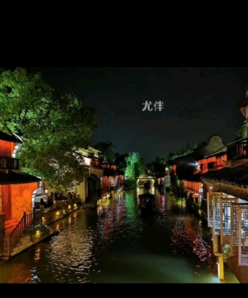 晚巷的头像
