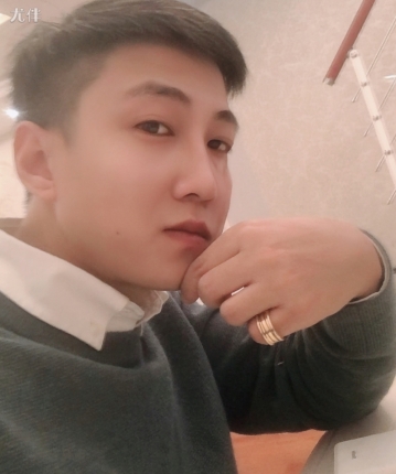 哦哦叨叨的头像
