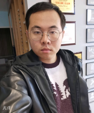 张泓的头像