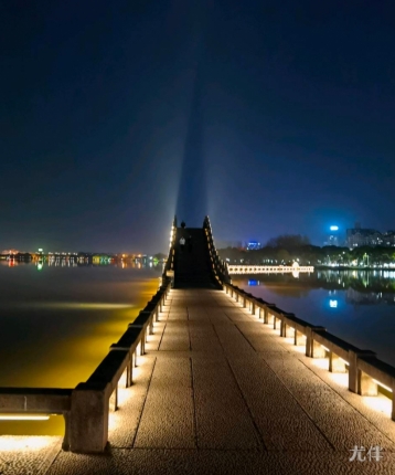 悠闲的嘿嘿嘿的头像