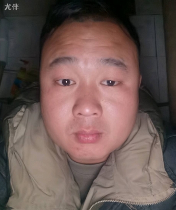 钟诚诚的头像