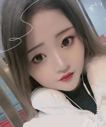 小小雪儿的头像