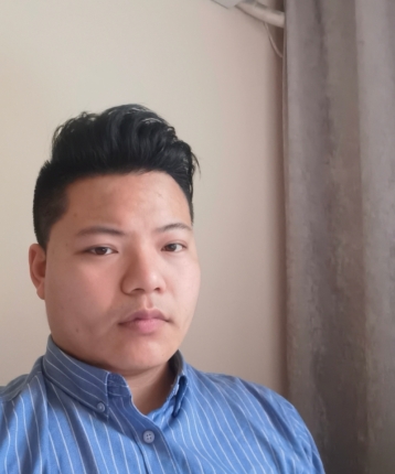地球游子的头像