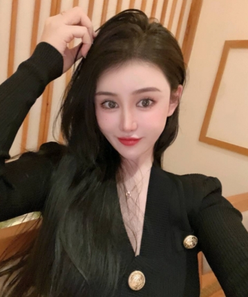 依吖依的头像
