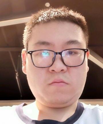 Jhggggg的头像