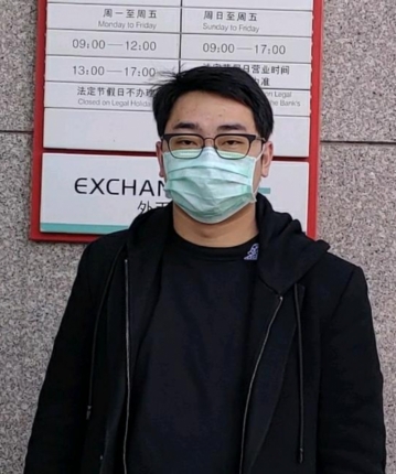 大龄青年的头像