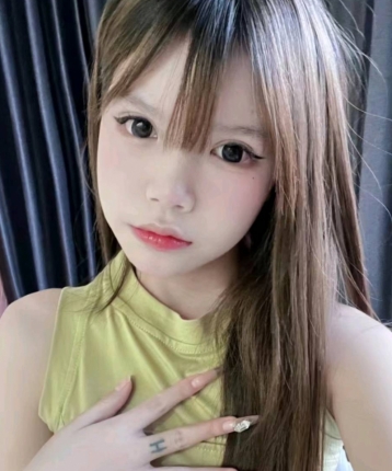 上海旅行达人幼崽小萝莉的照片