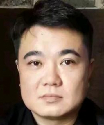 明月吖的头像