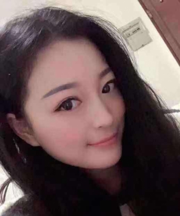 颜子岚的头像