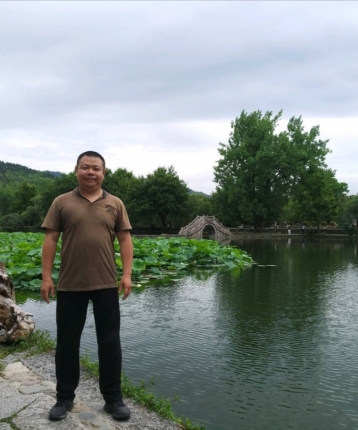 寂寞烟花冷的头像