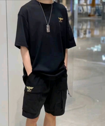 哦看见的的头像