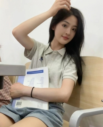桃子不奈甜的头像