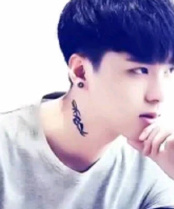 爱上层楼的头像