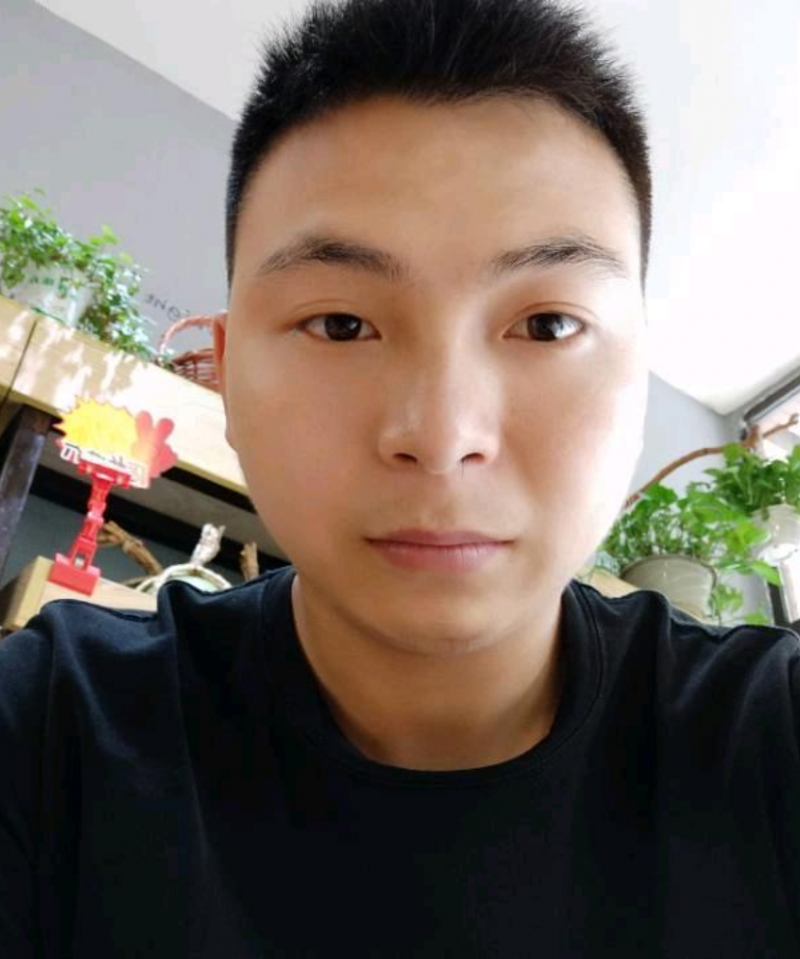 啊泉的头像