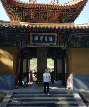 天道酬勤1122的头像