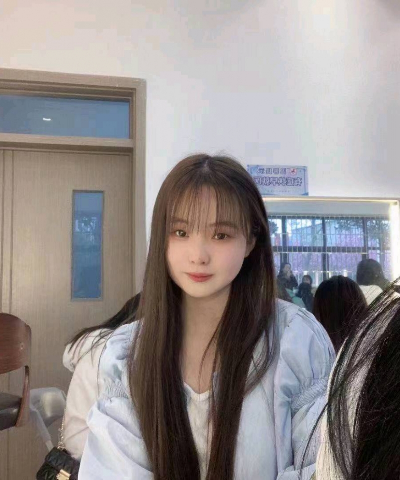 浅浅娜依的头像