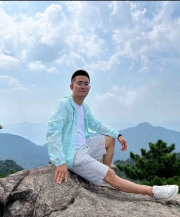 风中轻云的头像