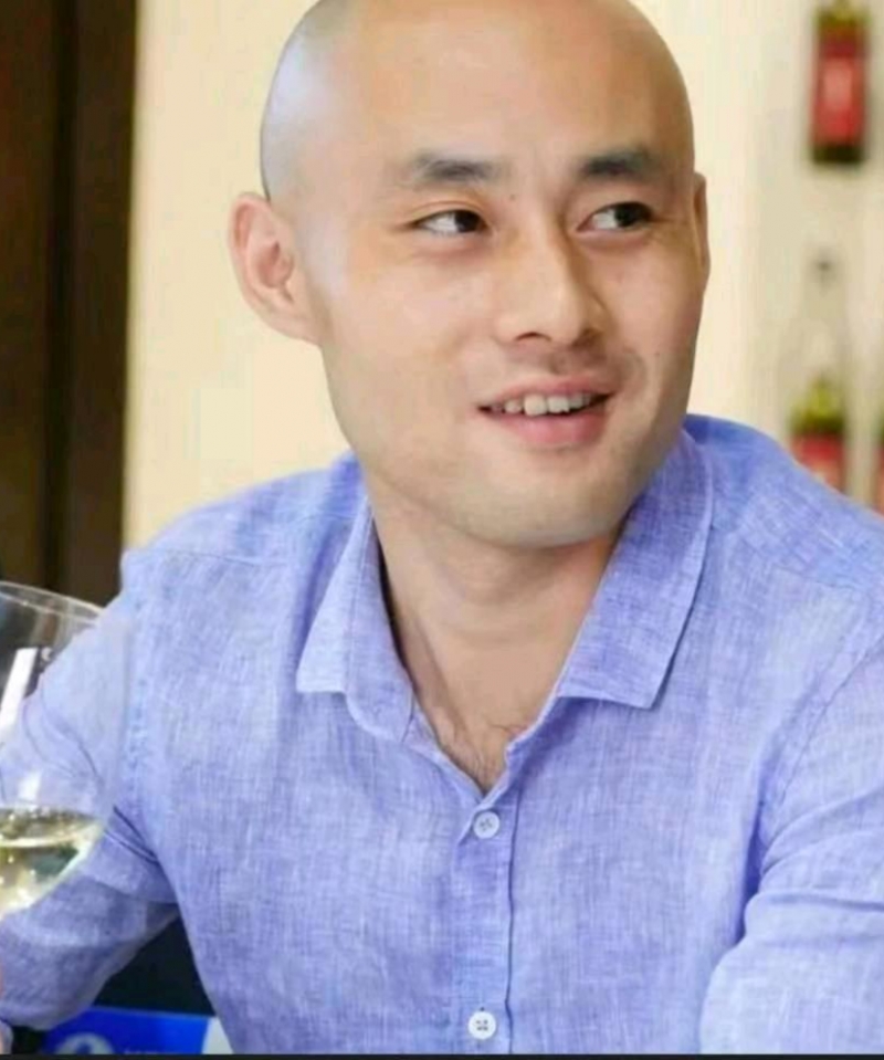 用户vjiyev的头像
