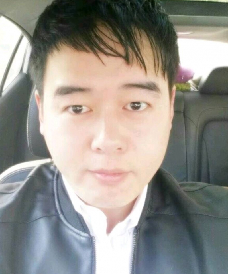 老莫的莫莫的头像