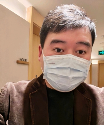 老莫的莫莫的头像