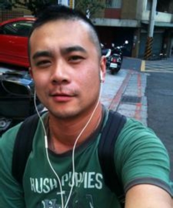 小熊仔仔的头像