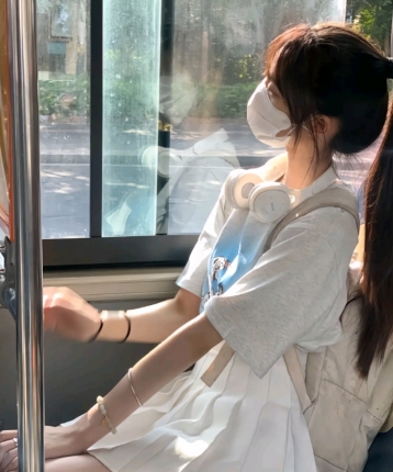 nhskh允儿的头像